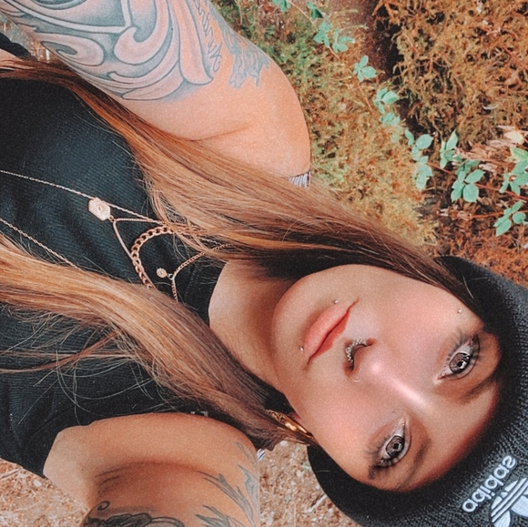 Meet your Posher, Nicoley - Picture 3 of 15